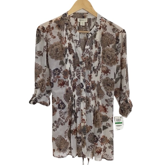 Style & Company Batik Dreams Long Sleeve Button Down Floral Blouse NEW - Picture 1 of 8